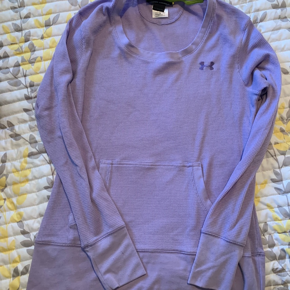 Under Armour Women’s waffle sweatshirt, Small.